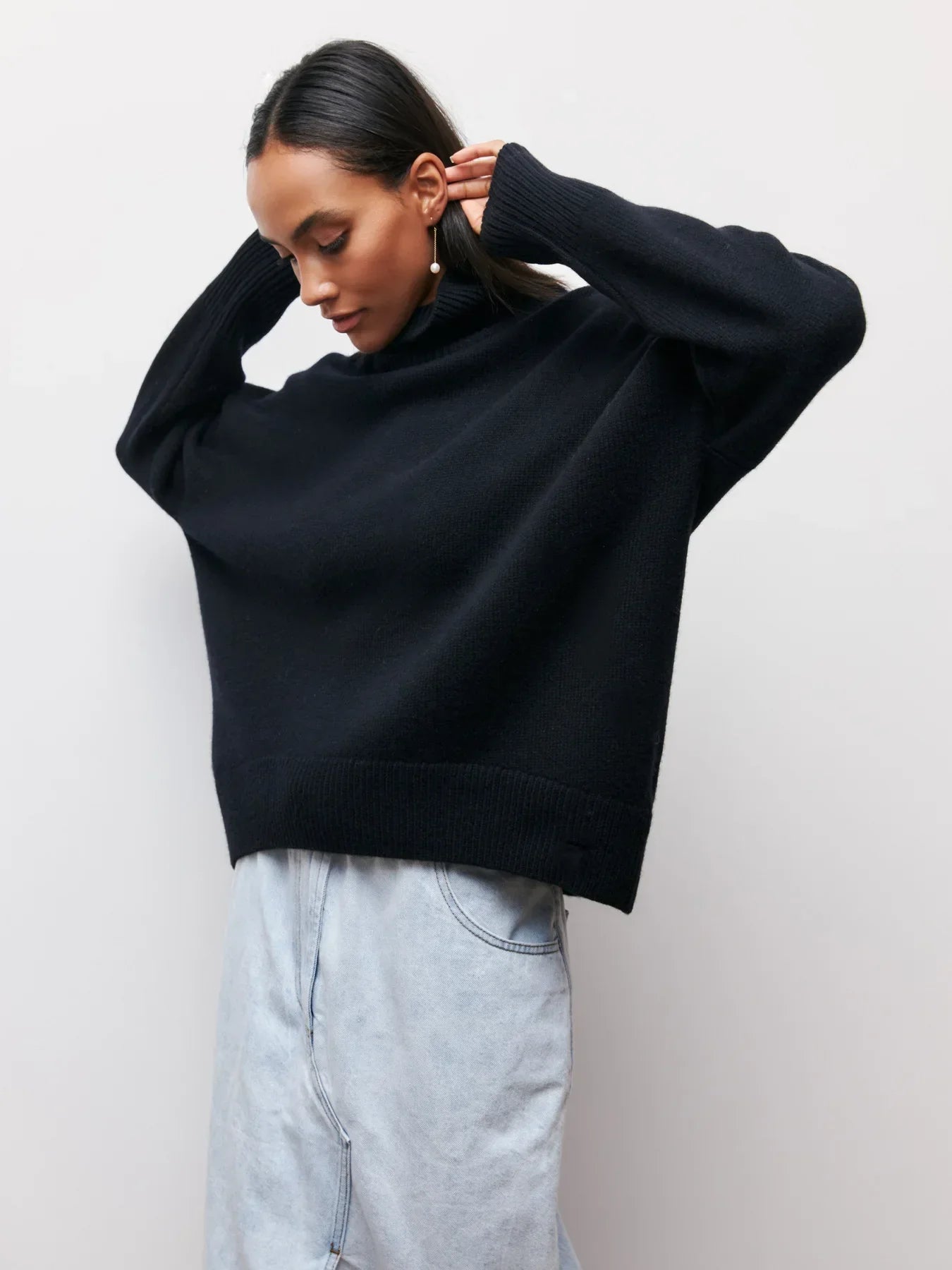 Avery™ - Relaxed Turtleneck Knit Sweater